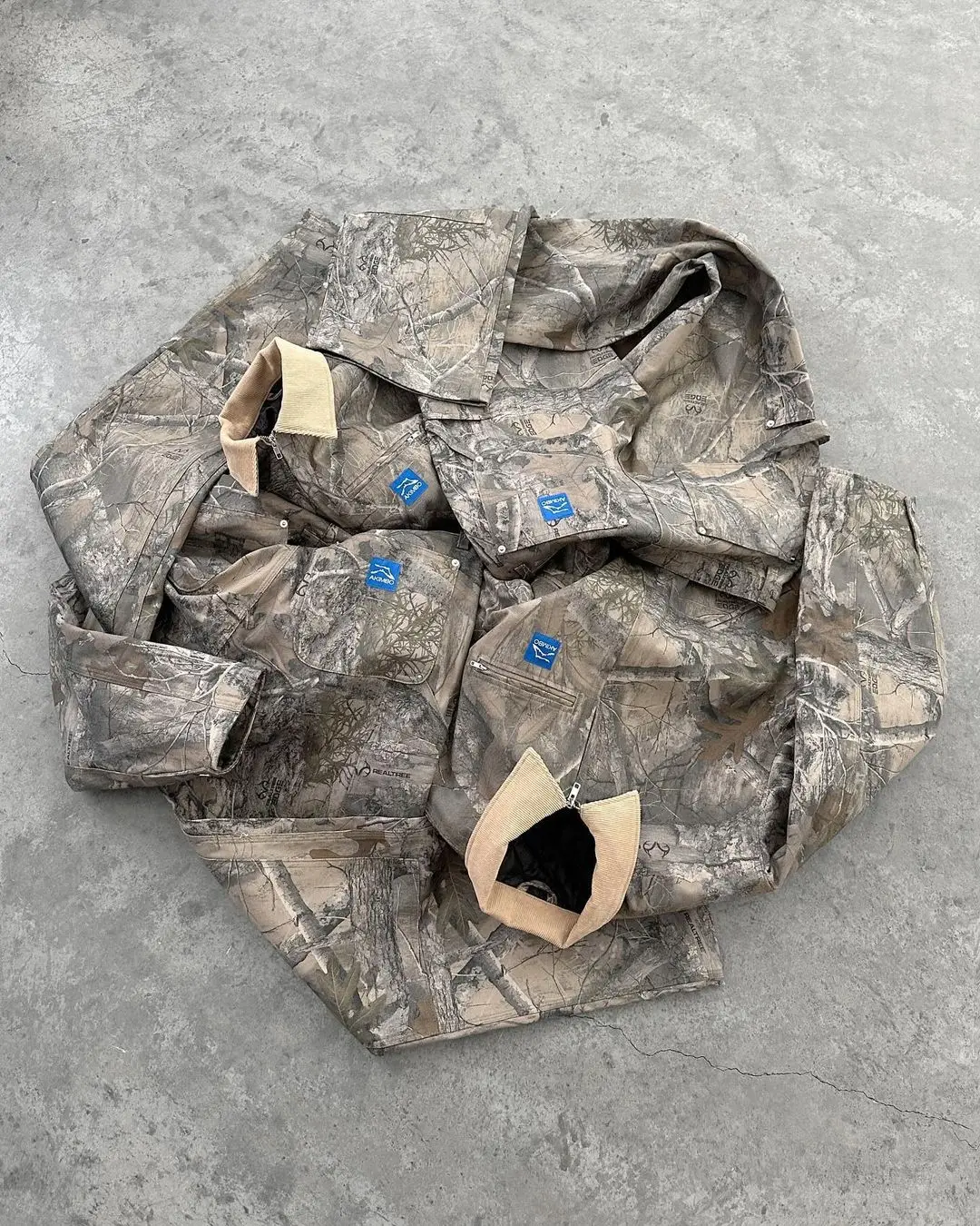 Autumn and Winter Camouflage O - Vintage Zip Hoodie 评论和价格