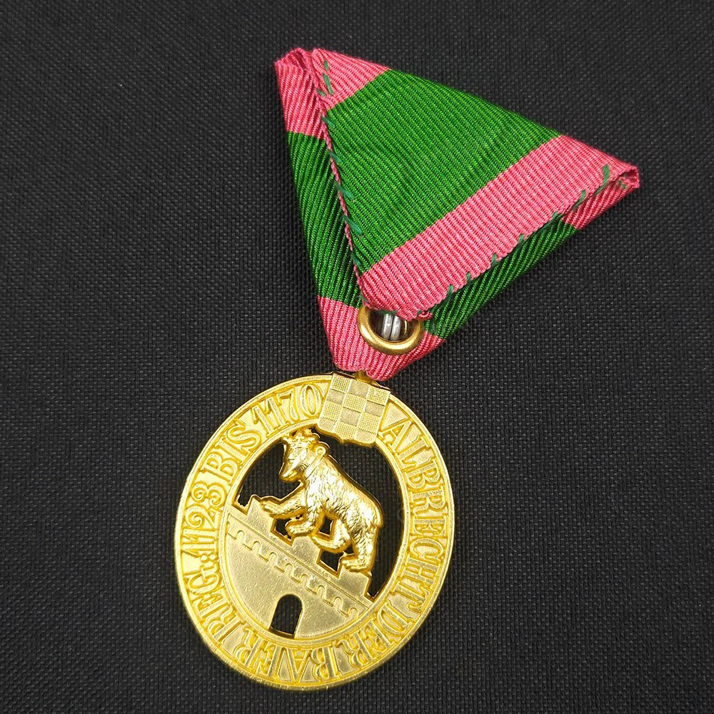 Replica Vintage World War I Be - Vintage Collectible Bears 评论和价格
